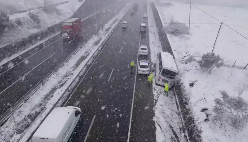 Samsun'da Peş Peşe Gelen Kazalar: Bir Ölü, Üç Yaralı