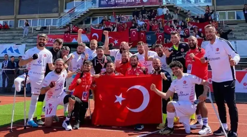 Ampute Futbol Takımımız, Engelleri Aşarak Şampiyona Koşuyor